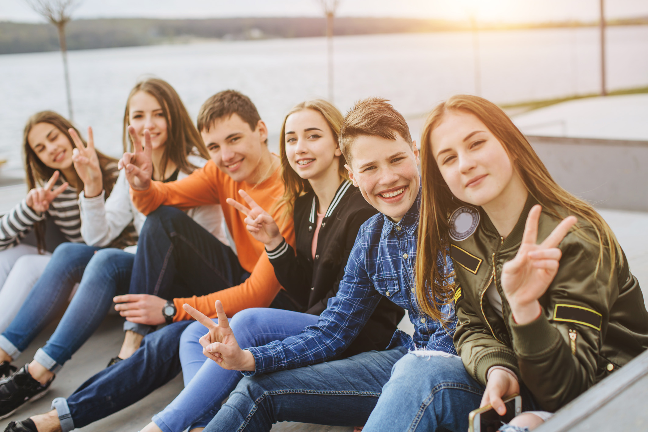 AdobeStock_207280095 boys and girls k