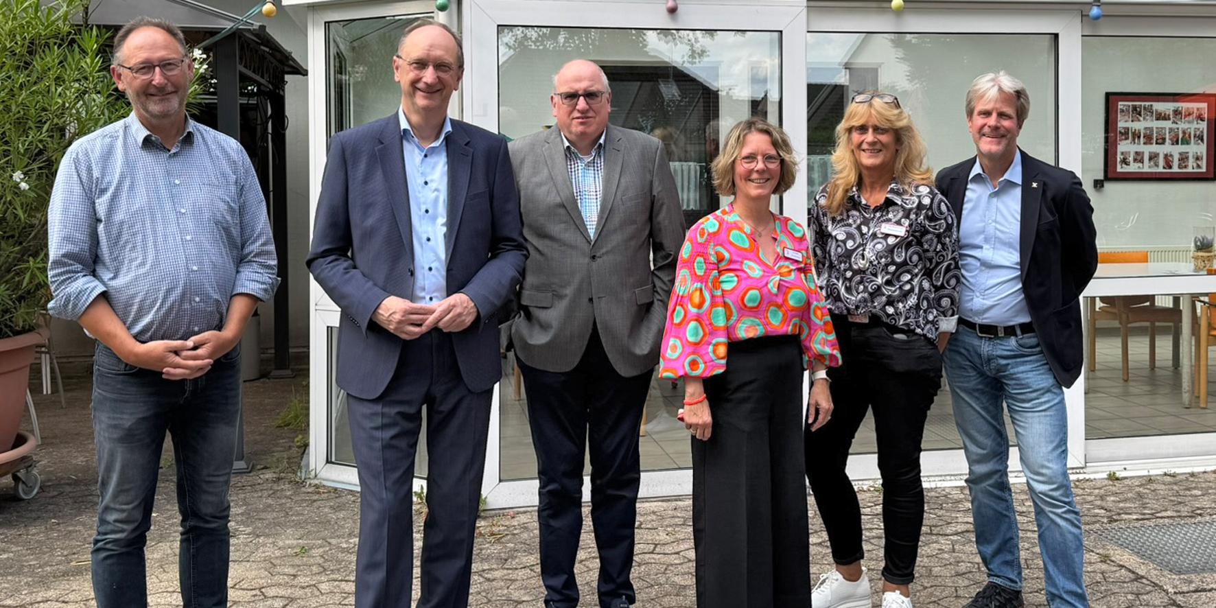 Dr. Wiener zu Besuch im Caritas Altenstift